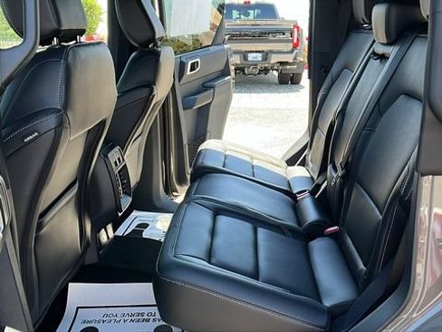 New 2026 Ford Bronco Outer Banks AWD/4WD image 18