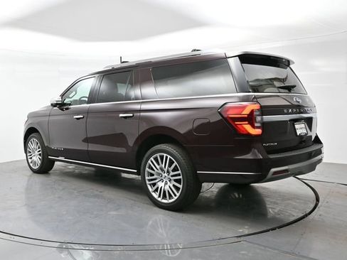 Used 2023 Ford Expedition Max Platinum image 5