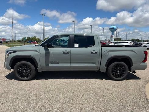 New 2026 Toyota Tundra Limited AWD/4WD image 4