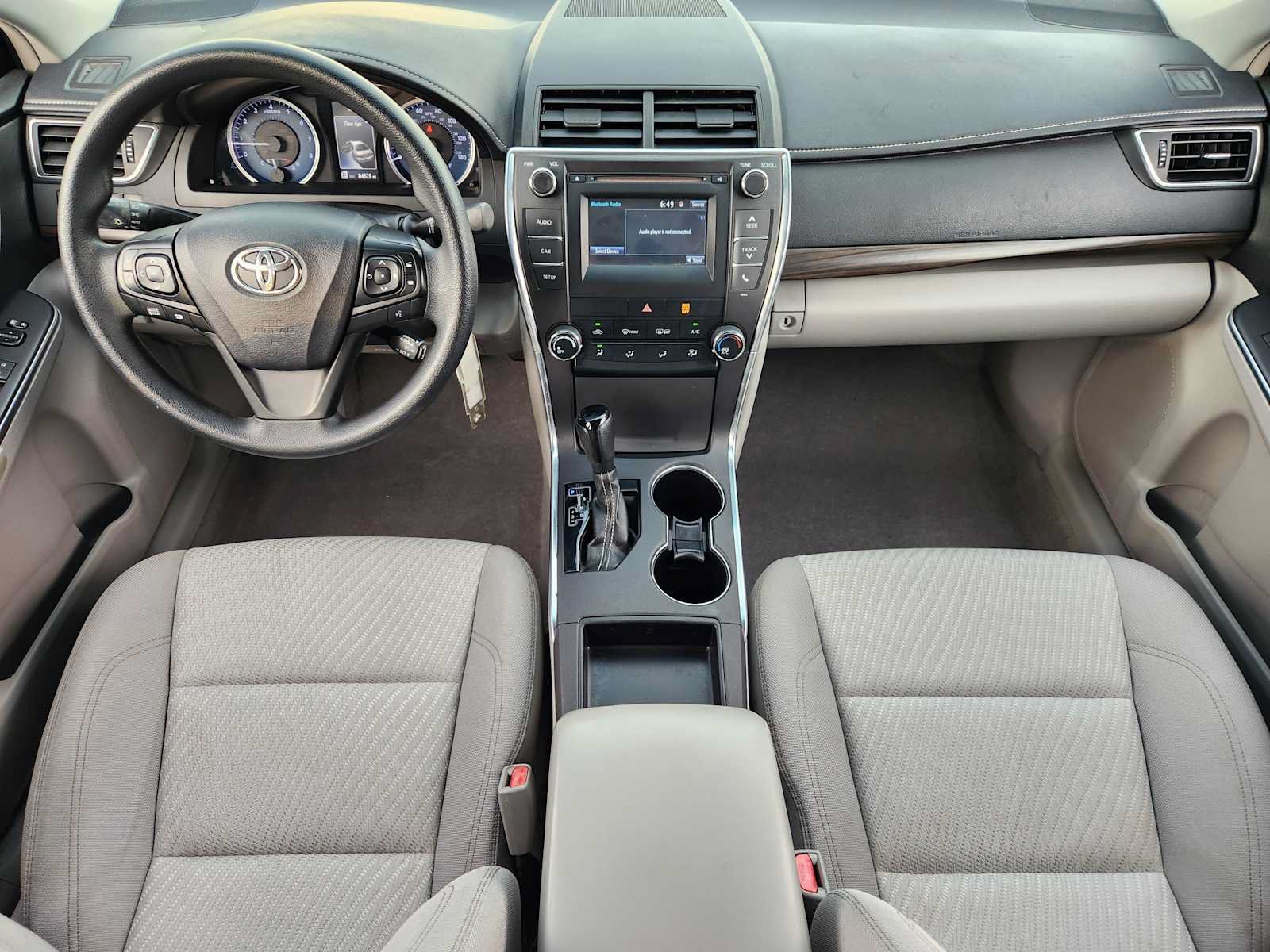 Used 2016 Toyota Camry LE FWD image 23