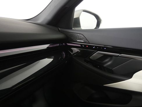 New 2026 BMW 530i xDrive w/ Premium Package image 26