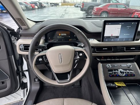 Used 2023 Lincoln Aviator Reserve w/ Equipment Group 201A image 23