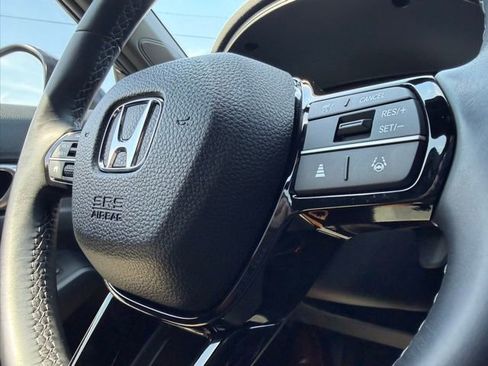 Used 2025 Honda Civic Sport image 4