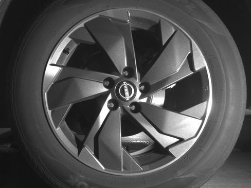 Used 2025 Nissan Rogue SV image 14