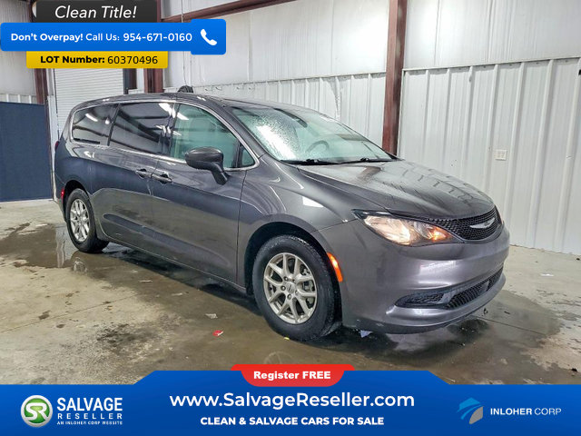 Used 2022 Chrysler Voyager LX FWD image 5