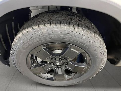New 2026 Honda Ridgeline Black Edition image 10