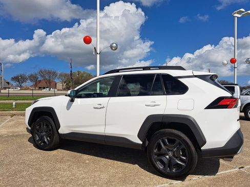 Used 2024 Toyota RAV4 Adventure AWD/4WD image 7