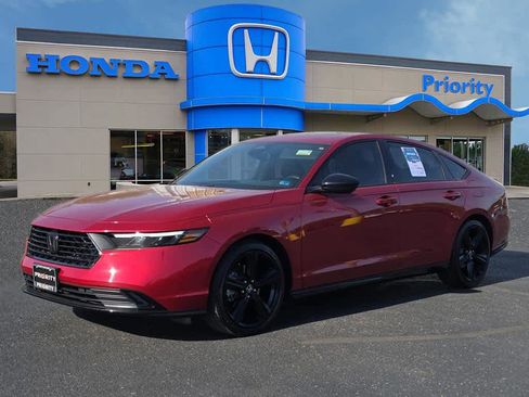 Certified 2024 Honda Accord Sport image 1