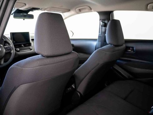 Used 2023 Toyota Corolla LE image 30