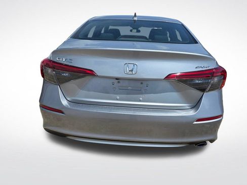 Used 2022 Honda Civic Sport image 4