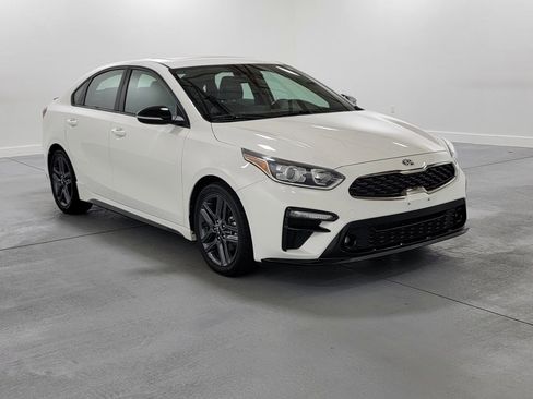 Used 2020 Kia Forte GT-Line w/ GT-Line Premium Package image 2