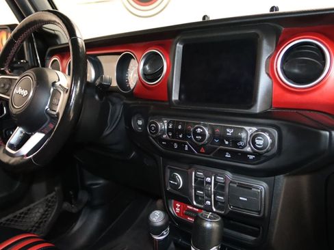 Used 2021 Jeep Gladiator Rubicon w/ Dual Top Group AWD/4WD image 81