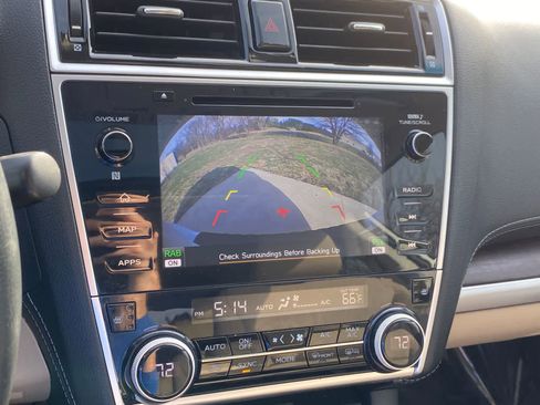 Used 2018 Subaru Outback 3.6R Limited image 32