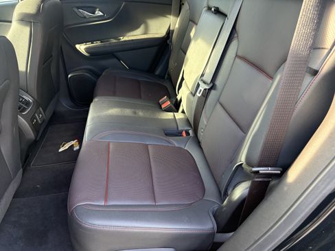 Used 2024 Chevrolet Blazer RS w/ Driver Confidence II Package FWD image 9