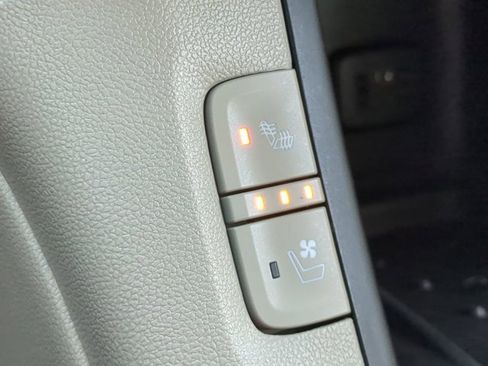 Used 2019 GMC Acadia Denali w/ Technology Package image 23