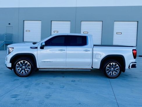 Used 2023 GMC Sierra 1500 Denali w/ Denali Reserve Package image 8