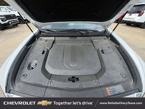 Used 2024 Cadillac Lyriq Luxury w/ LPO, Floor Liner Package RWD image 34
