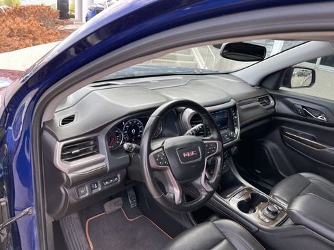 Used 2023 GMC Acadia AT4 w/ Technology Package AWD/4WD image 8