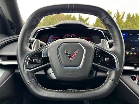 Used 2022 Chevrolet Corvette Stingray Coupe w/ 1LT image 15