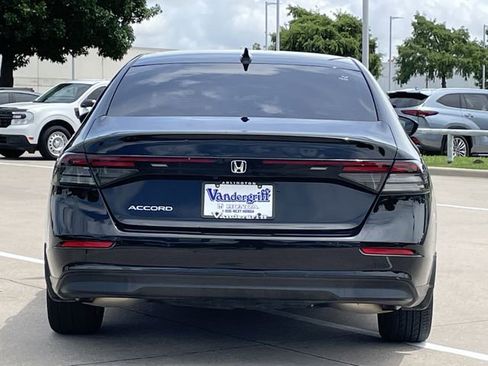 Used 2023 Honda Accord LX image 5