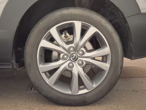 Used 2025 MAZDA CX-30 AWD 2.5 S w/ Preferred Package image 18
