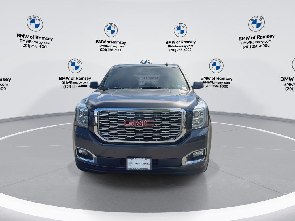 Used 2018 GMC Yukon Denali w/ Denali Ultimate Package AWD/4WD image 3
