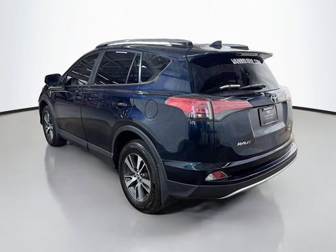 Used 2018 Toyota RAV4 XLE w/ Plus Extra Value Package AWD/4WD image 7