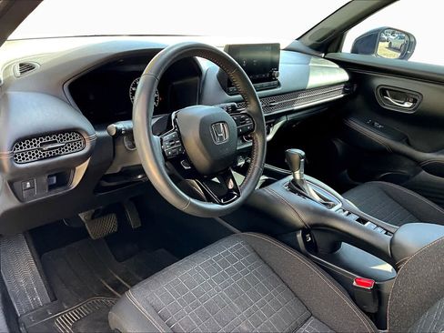 Used 2023 Honda HR-V Sport image 18