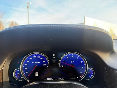 Used 2019 BMW ALPINA B7 xDrive AWD/4WD image 21