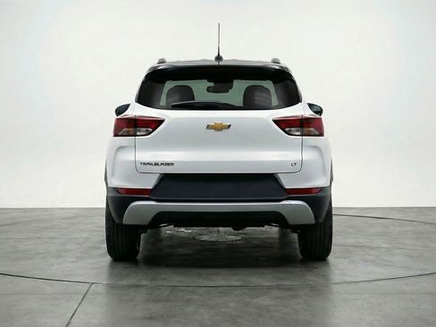 Used 2025 Chevrolet TrailBlazer LT image 7