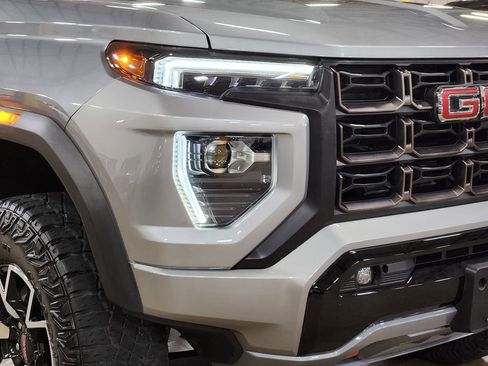 Used 2023 GMC Canyon AT4X image 13