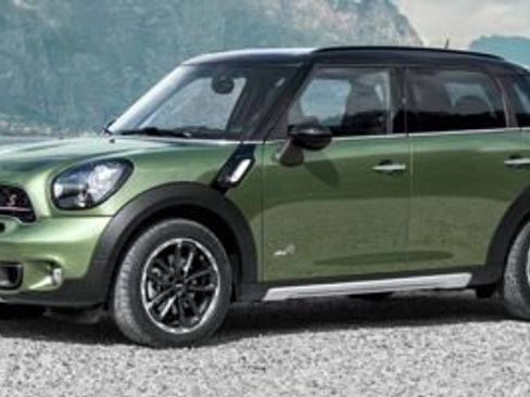 Used 2016 MINI Cooper Countryman FWD image 1