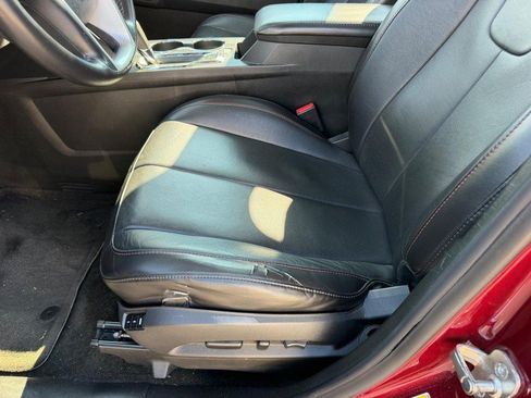 Used 2017 Chevrolet Equinox Premier w/ Enhanced Convenience Package FWD image 20