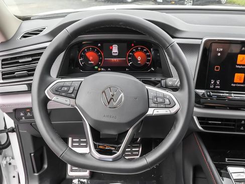 New 2026 Volkswagen Atlas Peak Edition AWD/4WD image 26