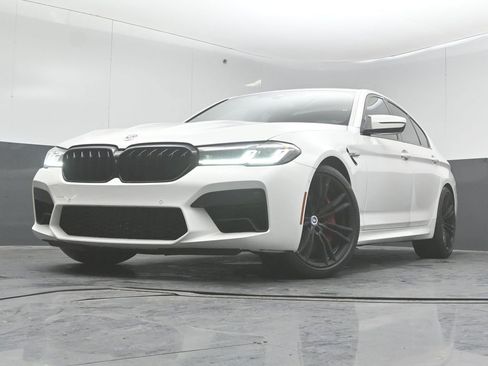 Used 2022 BMW M5 w/ Executive Package image 34