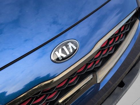 Used 2020 Kia Forte GT-Line w/ GT-Line Premium Package image 12