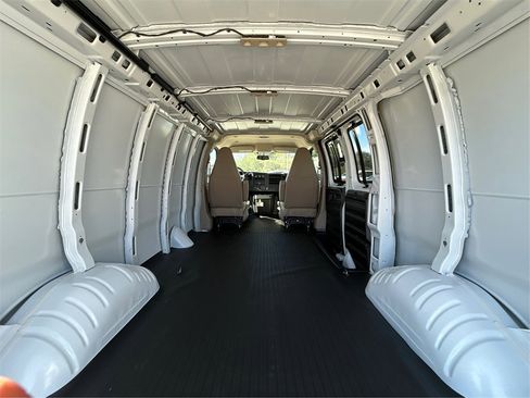 New 2025 Chevrolet Express 2500 w/ Driver Convenience Package image 20