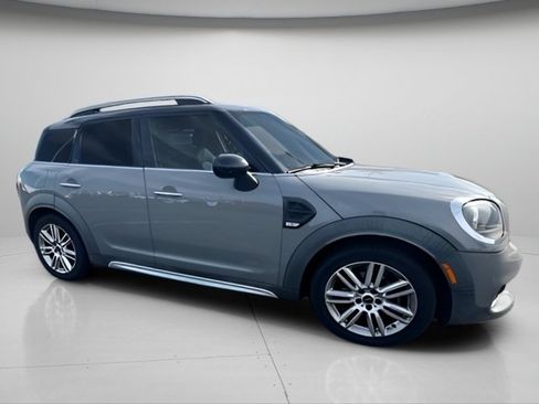 Used 2017 MINI Cooper Countryman FWD image 11