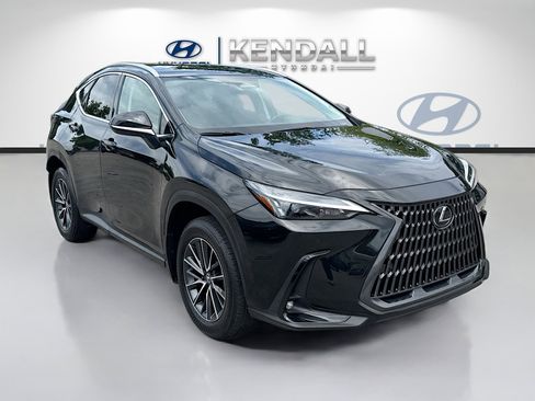 Used 2025 Lexus NX 250 FWD w/ Accessory Package (K3) image 1