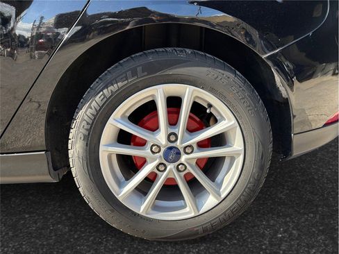 Used 2017 Ford Focus SE image 13