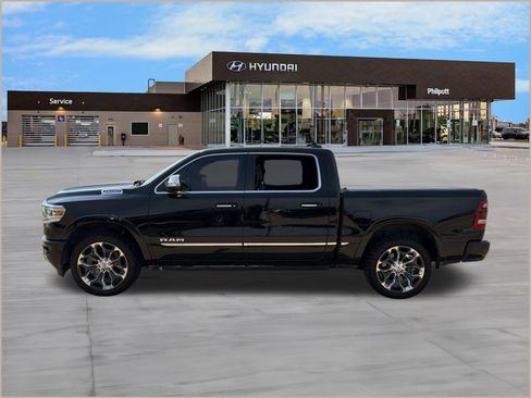 Used 2021 RAM 1500 Limited AWD/4WD image 2