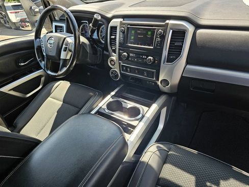 Used 2019 Nissan Titan PRO-4X w/ Pro-4x Utility Package AWD/4WD image 11