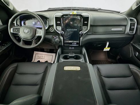 New 2026 RAM 1500 Big Horn AWD/4WD image 9