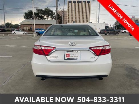 Certified 2017 Toyota Camry XLE FWD image 5