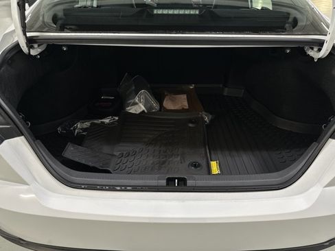 Used 2026 Toyota Camry SE w/ Multimedia Upgrade Package image 12