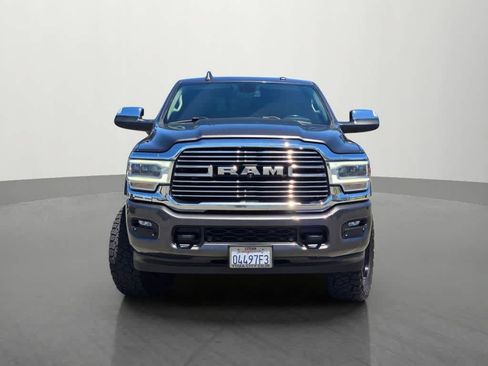 Used 2021 RAM 2500 Laramie AWD/4WD image 2