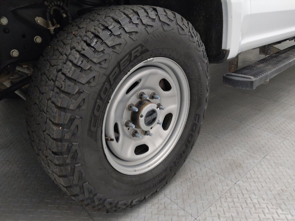 Used 2021 Ford F250 XL w/ Power Equipment Group AWD/4WD image 31