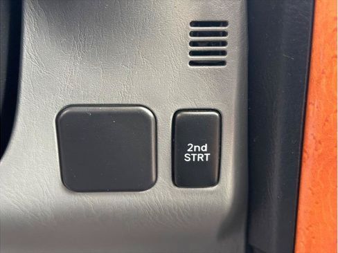 Used 2003 Lexus GX 470 AWD/4WD image 19