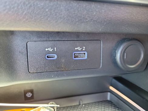 Used 2022 Nissan Rogue Platinum w/ Head-Up Display Package FWD image 32