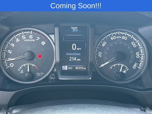 Used 2018 Toyota Tacoma TRD Sport RWD image 25